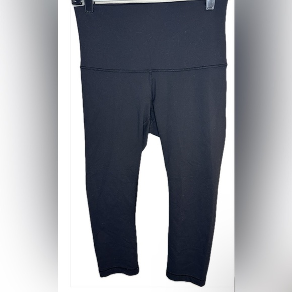 Lululemon Black Wunder Under Crop Leggings Women’s Size 8 - Picture 3 of 6